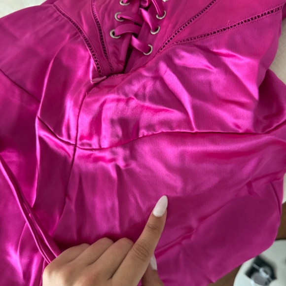 HOUSE OF CB ANABELLA CORSET LACE UP MAXI DRESS IN FUCHSIA SIZE XS REGULAR CUP - Picture 5 of 5